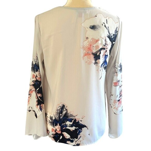 VINCE CAMUTO Blouse Long Sleeve Floral Size XS Multicolor Keyhole Neckline - Picture 9 of 16